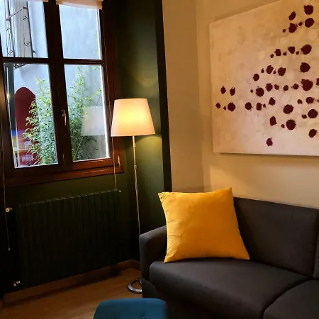 La Via Degli Artisti