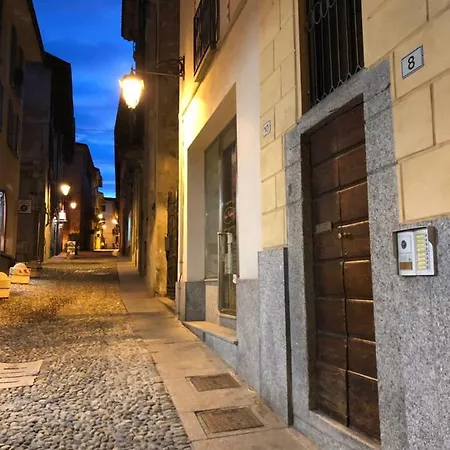 La Via Degli Artisti Apartment